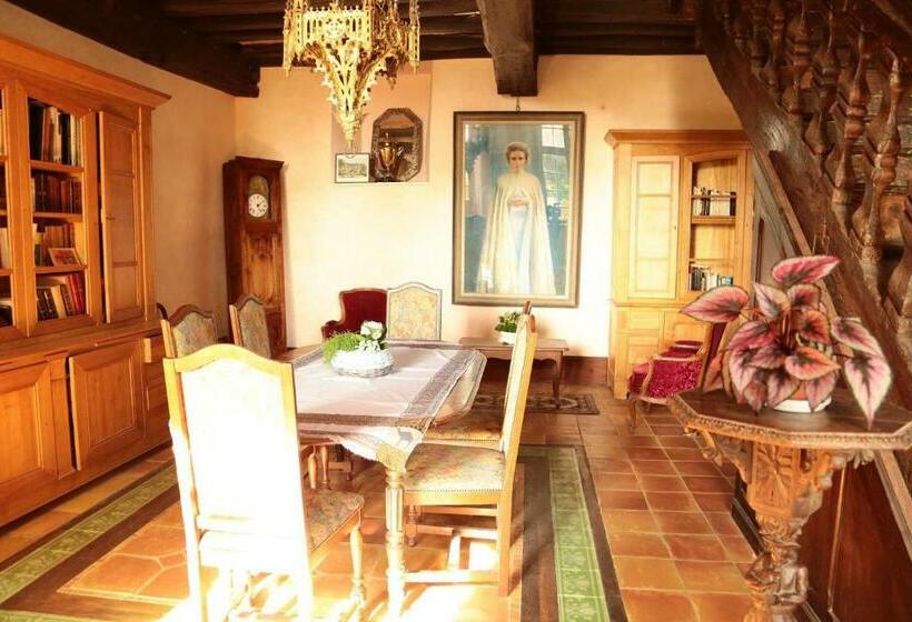 פנסיון Manoir Du Tertre Au Coeur De La Forêt De Brocéliande