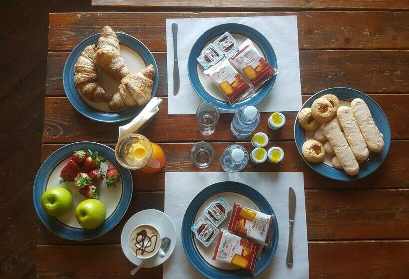 ペンション Managheri Wine Bar