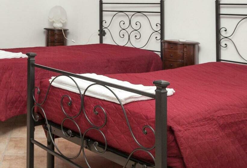 ペンション Managheri Wine Bar