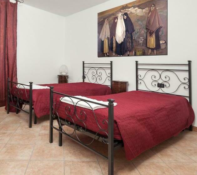 ペンション Managheri Wine Bar