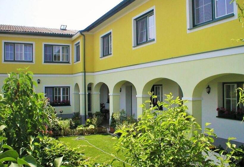 Пансион Nikolaushof