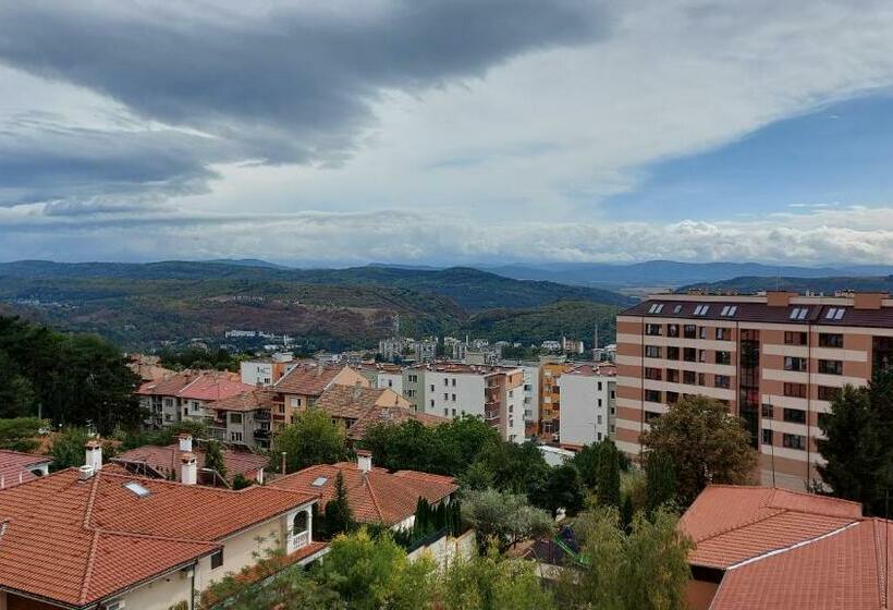 بنسيون Panorama Apartment & Rooms Veliko Turnovo