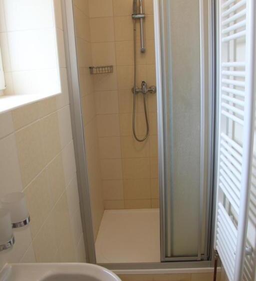 פנסיון Vila Aneta