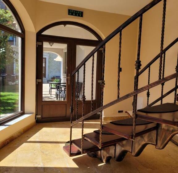 Пансион Vila Caviar