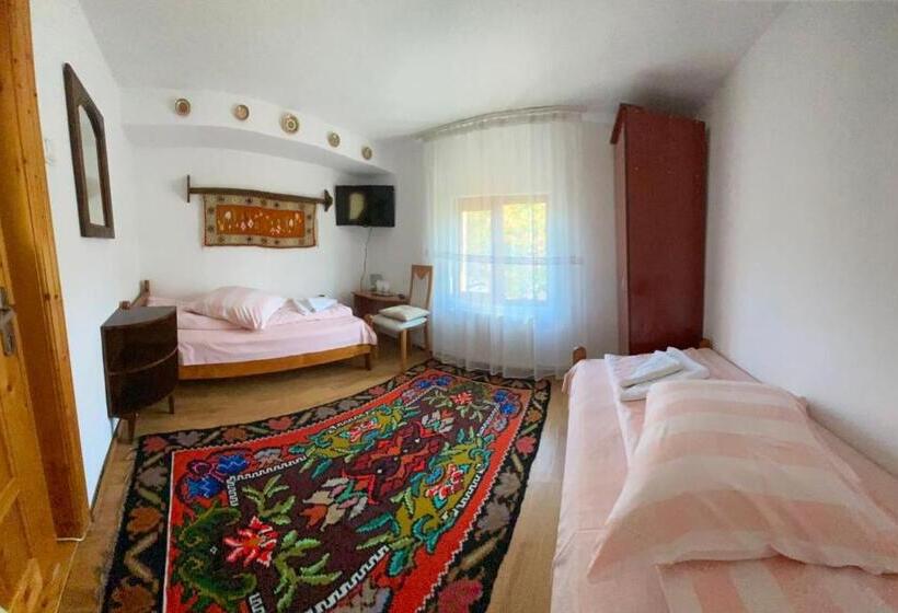 Pensiunea Casa Bianca   Bucovina