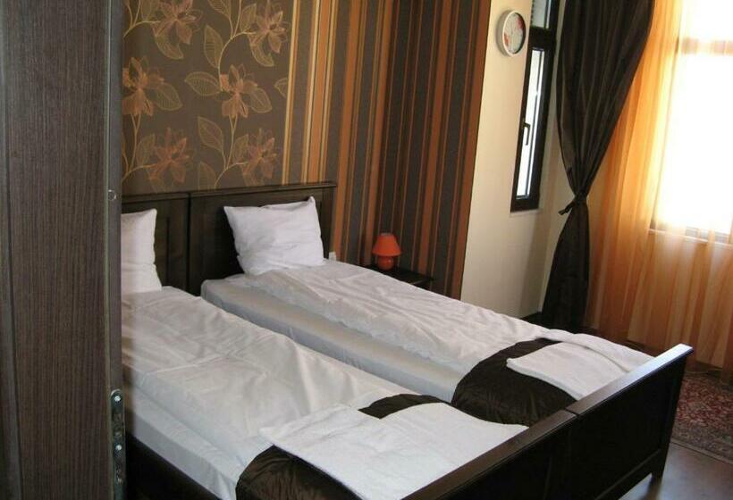 ユースホステル Kapana Plovdiv