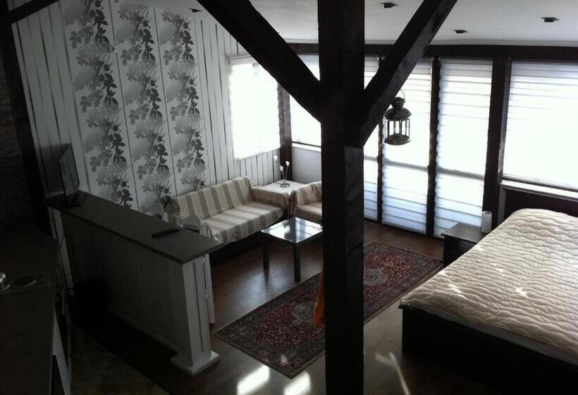 ユースホステル Kapana Plovdiv