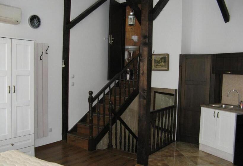 ユースホステル Kapana Plovdiv