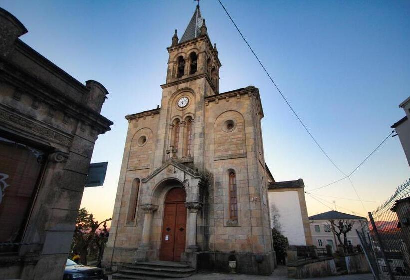 הוסטל Pension Escalinata