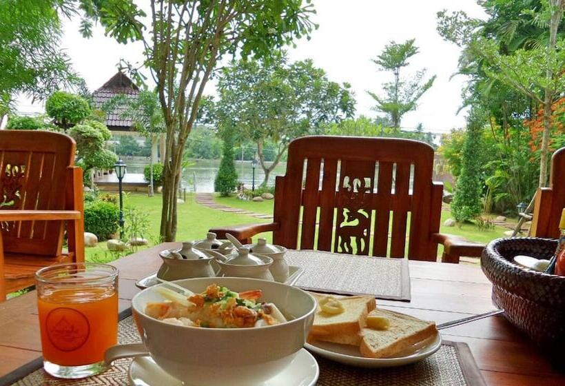 Baan Nam Pen Resort