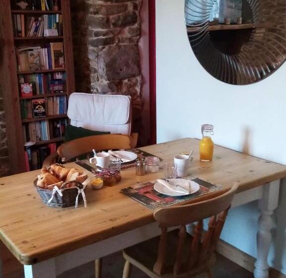 住宿加早餐  38 Friaudour