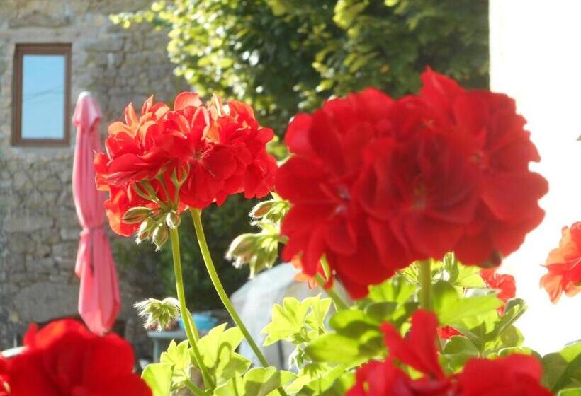 住宿加早餐  38 Friaudour