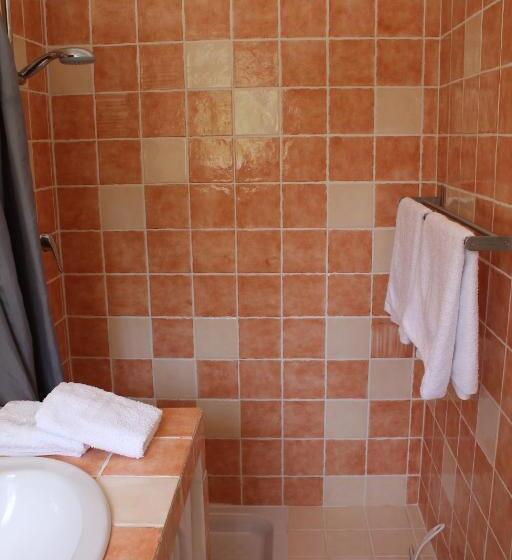 ベッドアンドブレックファースト Bastide Saint Bernard