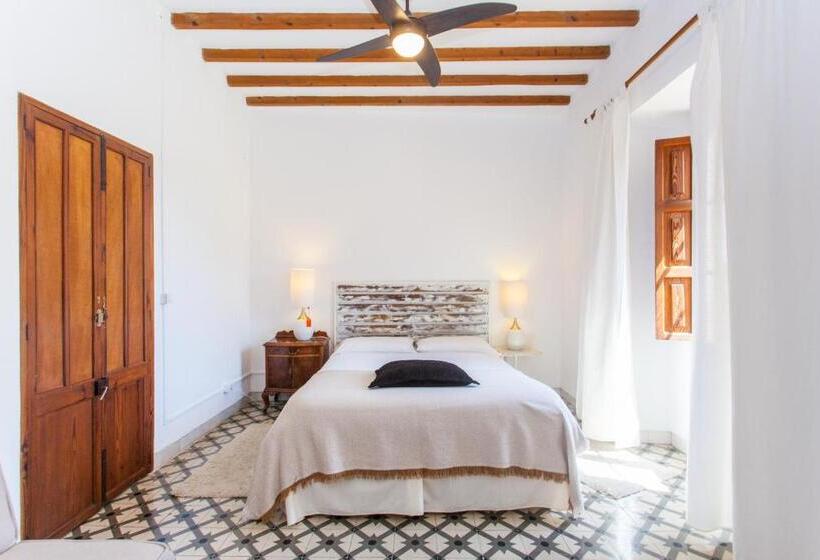 住宿加早餐  Casa Mona Turismo De Interior