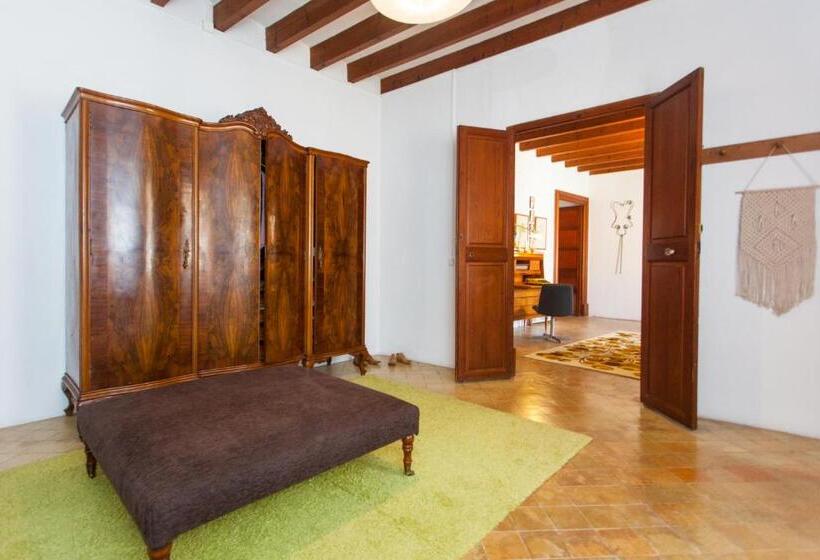 ベッドアンドブレックファースト Casa Mona Turismo De Interior