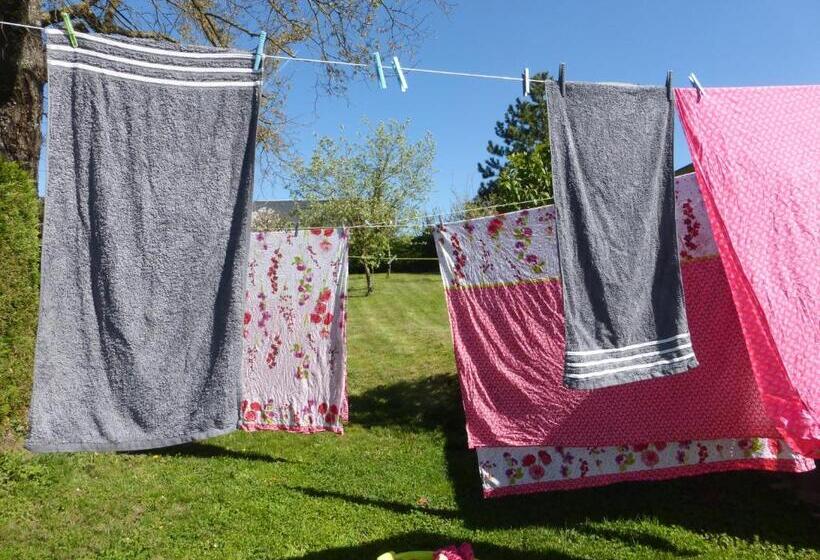 ベッドアンドブレックファースト Chambre D Hôtes Le Tilleul De Canac