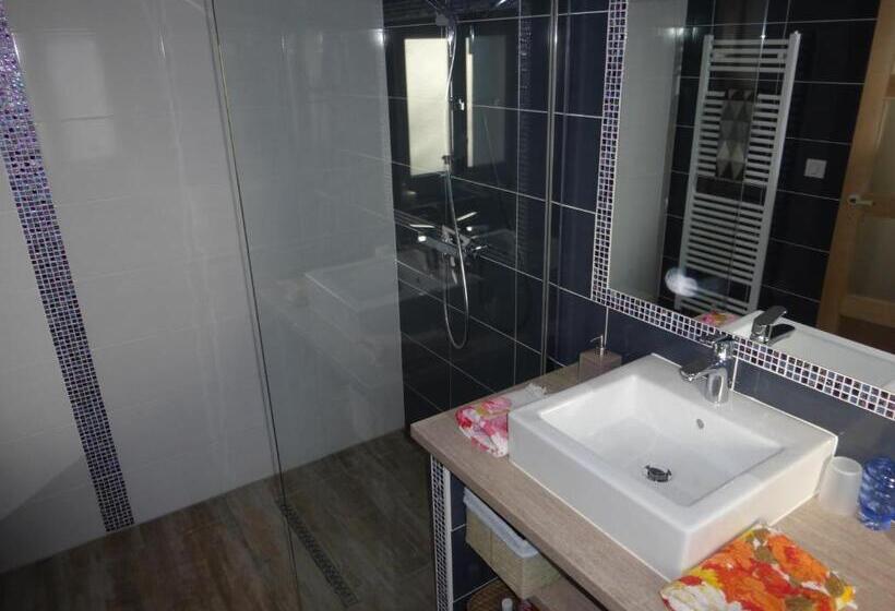 ベッドアンドブレックファースト Chambre D Hôtes Le Tilleul De Canac