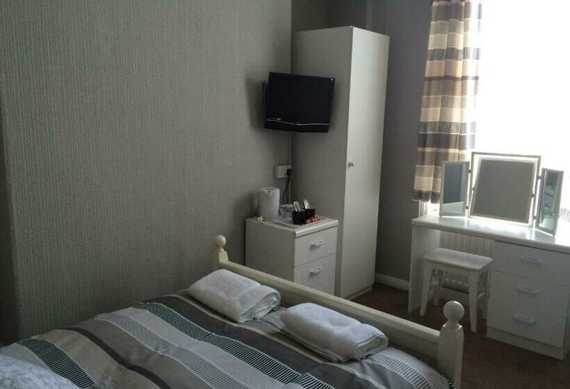 ベッドアンドブレックファースト Maon