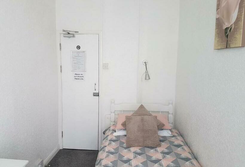 ベッドアンドブレックファースト Maon