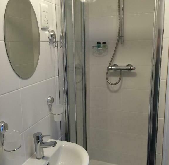 ベッドアンドブレックファースト Maon