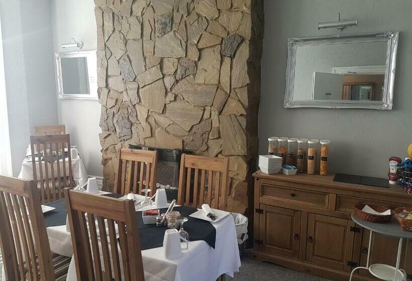 ベッドアンドブレックファースト Maon