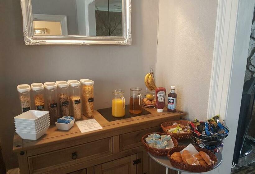 ベッドアンドブレックファースト Maon