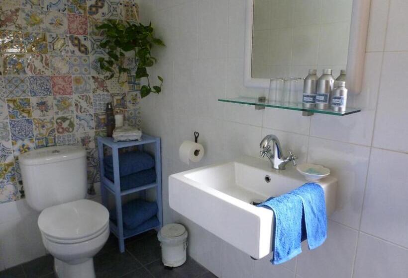 ベッドアンドブレックファースト River Ebro Holidays