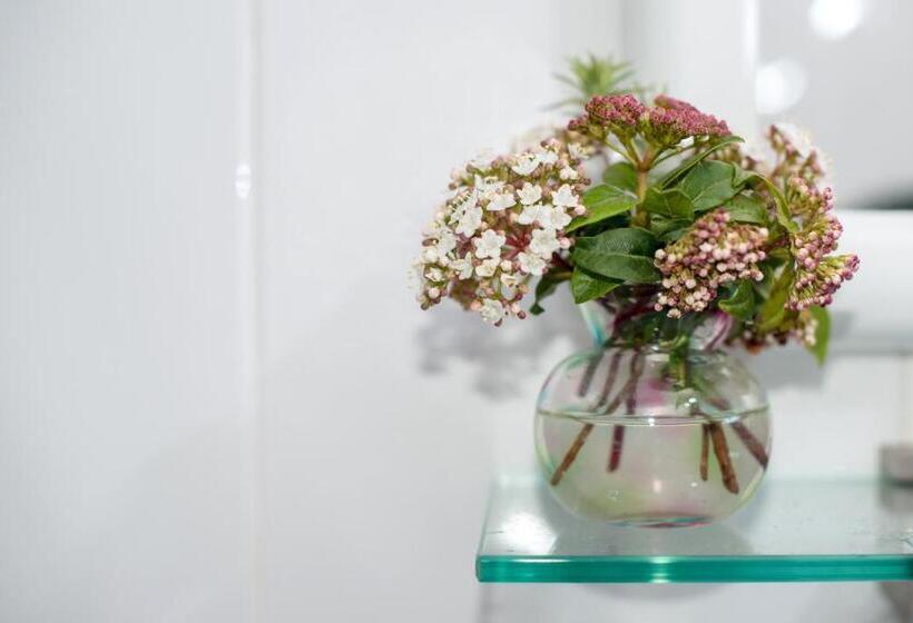 ベッドアンドブレックファースト River Ebro Holidays