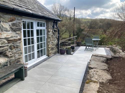 Garth Engan Private Self Contained B&b With Garden Area