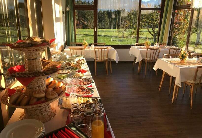 Landhotel Gasthof Eichhof Natters