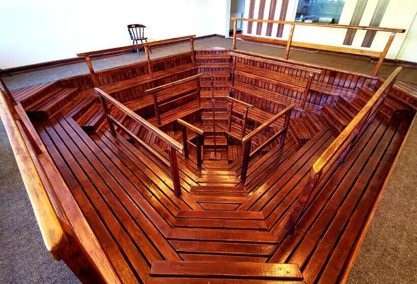 Отель Montana   Covasna