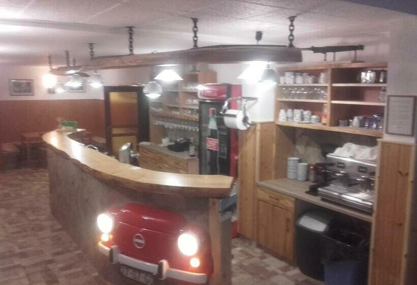 هتل Turistična Kmetija široko