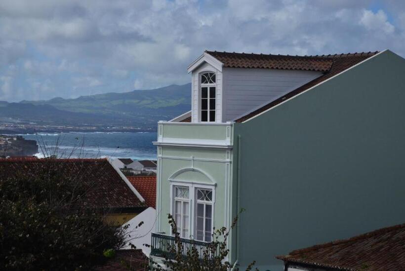 بنسيون A Casa Da Cascata