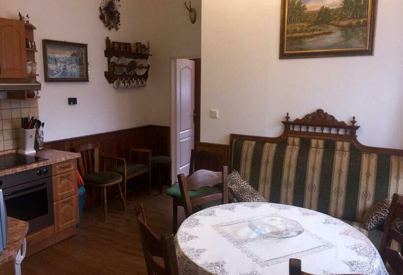 پانسیون Chalupa U Potoka