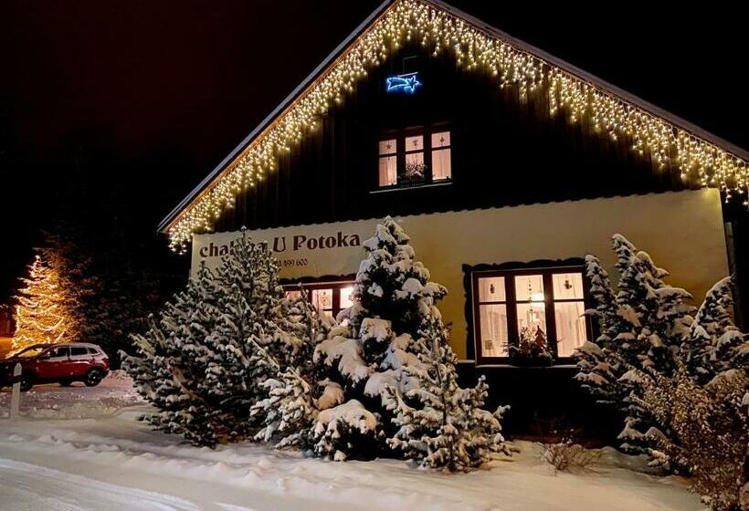 پانسیون Chalupa U Potoka