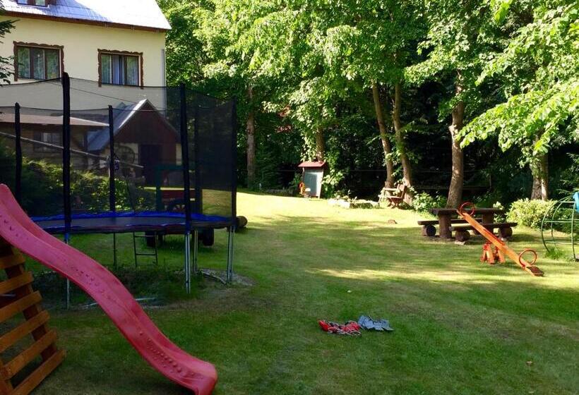 پانسیون Chalupa U Potoka