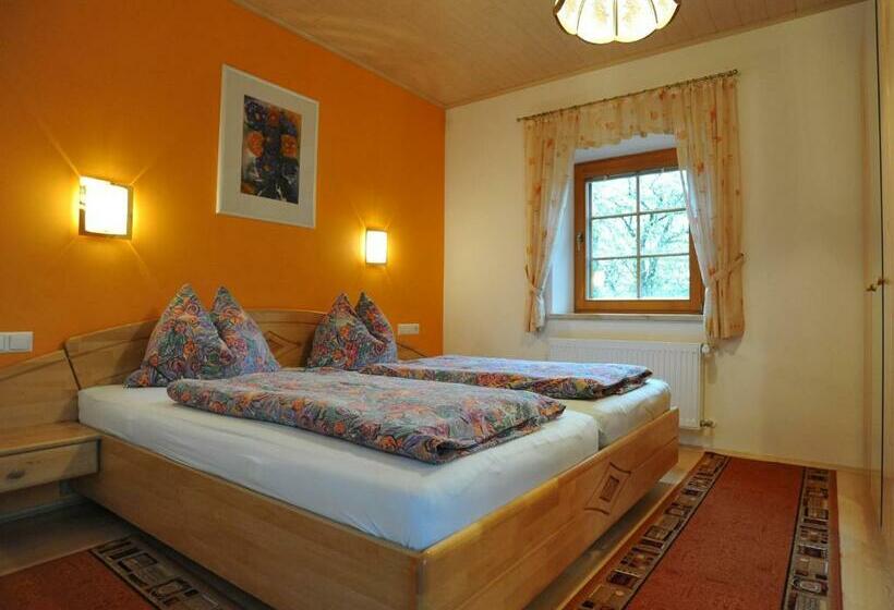 פנסיון Ferienhaus Nickl