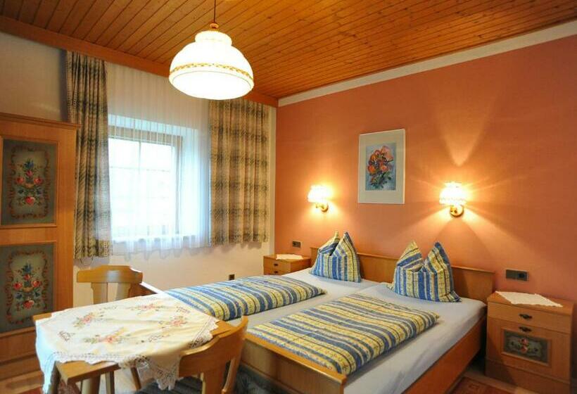 بنسيون Ferienhaus Nickl