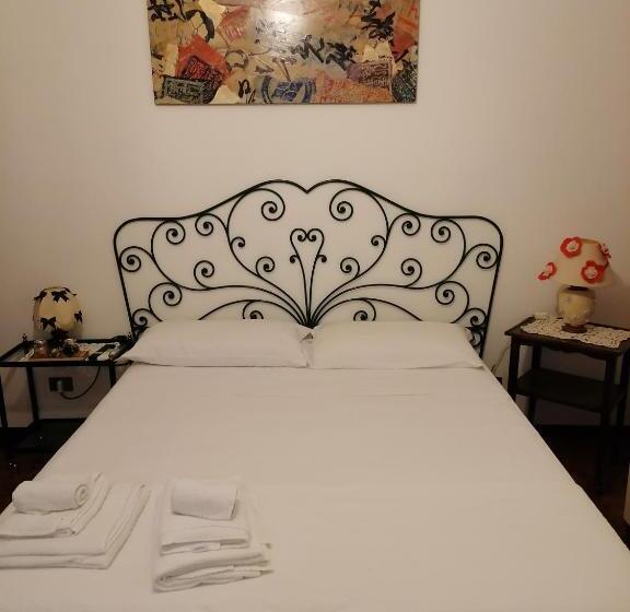 بنسيون Le Stanze Di Rosa