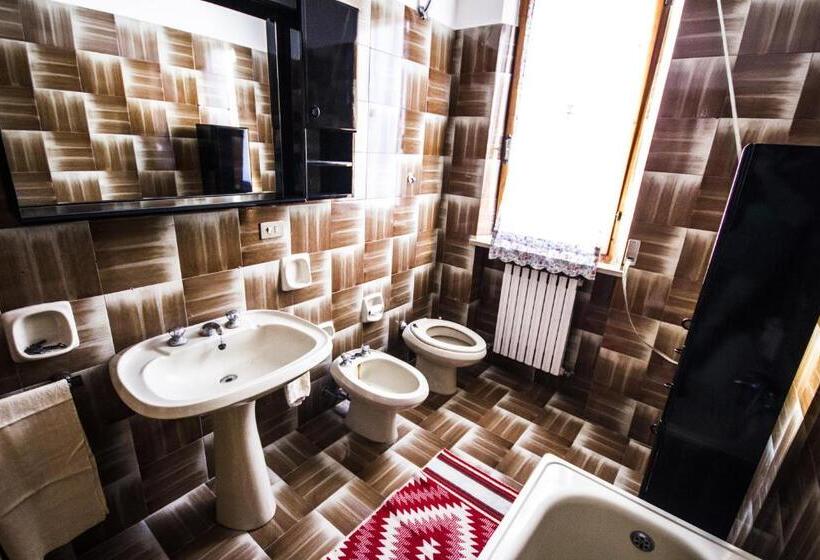 بنسيون Le Stanze Di Rosa