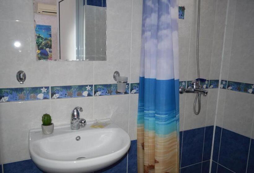 بنسيون Morska Zvezda Guest House