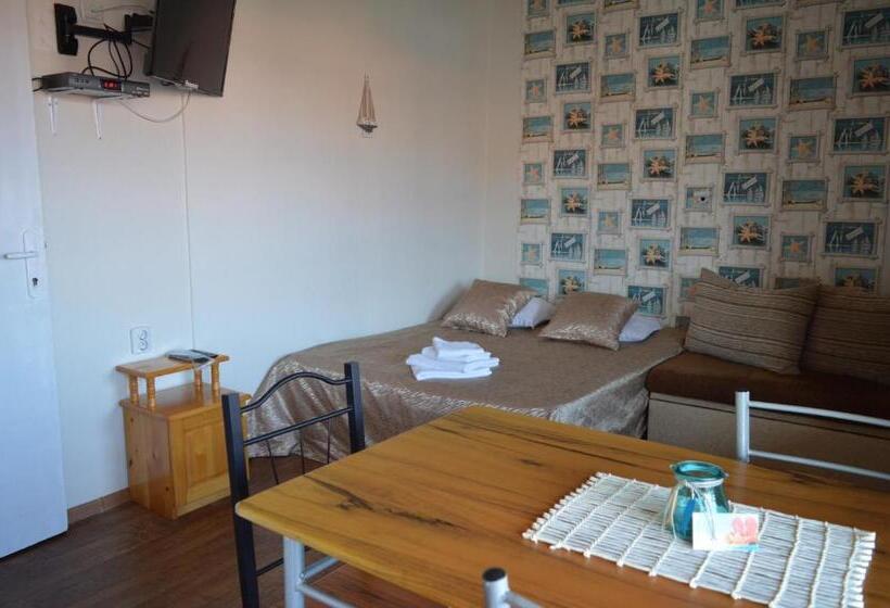 بنسيون Morska Zvezda Guest House