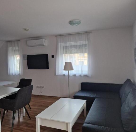 Пансион Nefelejcs Vendégház