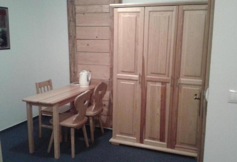 بنسيون Penzión V Starom Mlyne