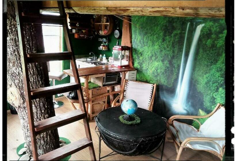 پانسیون Tree House Ramona & Fairytale Wooden House By Ljubljana