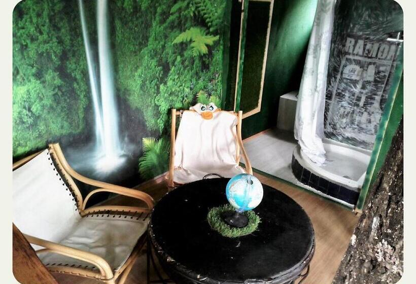 پانسیون Tree House Ramona & Fairytale Wooden House By Ljubljana