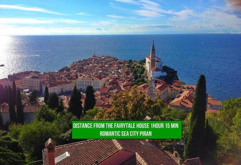 پانسیون Tree House Ramona & Fairytale Wooden House By Ljubljana