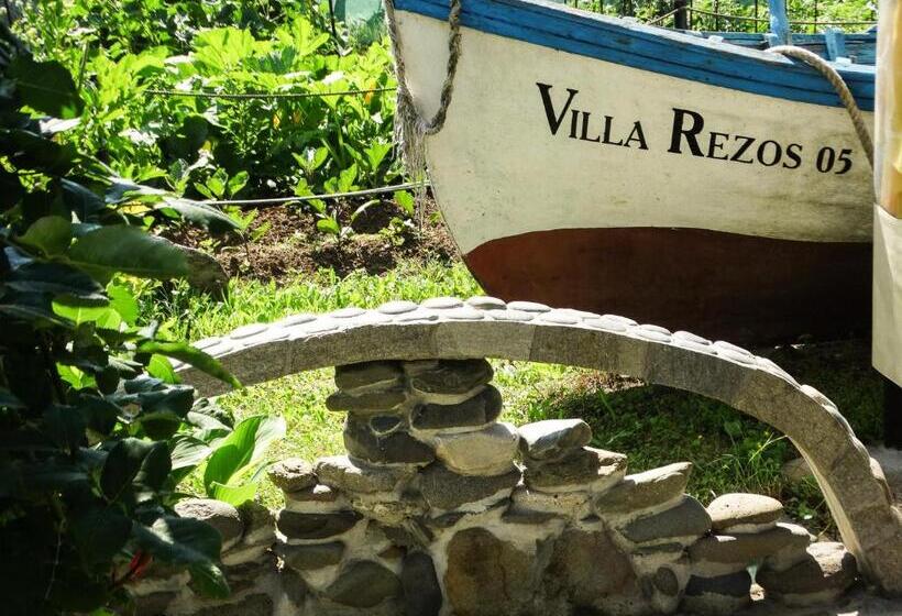 بنسيون Villa Rezos
