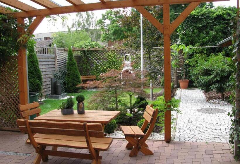 Pension Appartementhaus Central