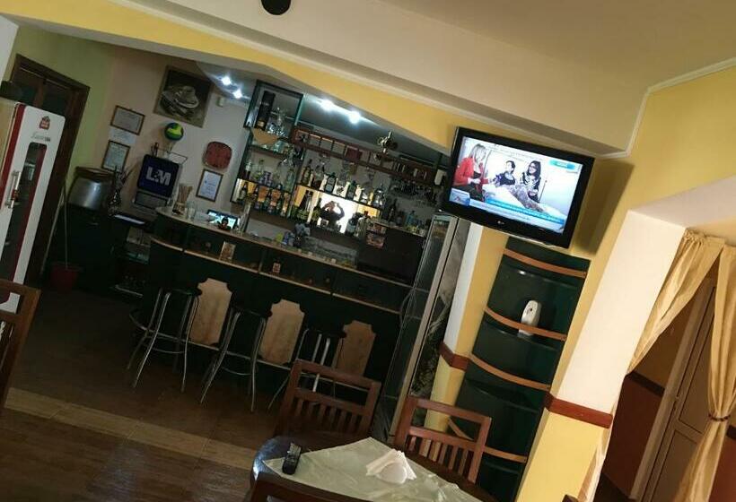 Pensiune Restaurant Arconi